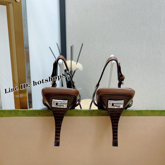 gucci蕾絲水晶高跟女士涼鞋 古馳22春夏季燙鑽網紗後空涼鞋 《Aria-時尚詠歎調》系列 dx2262